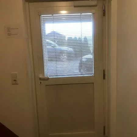 Low - Budget Anfang